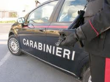 Va in escandescenza e aggredisce un carabiniere, arrestato 24enne
