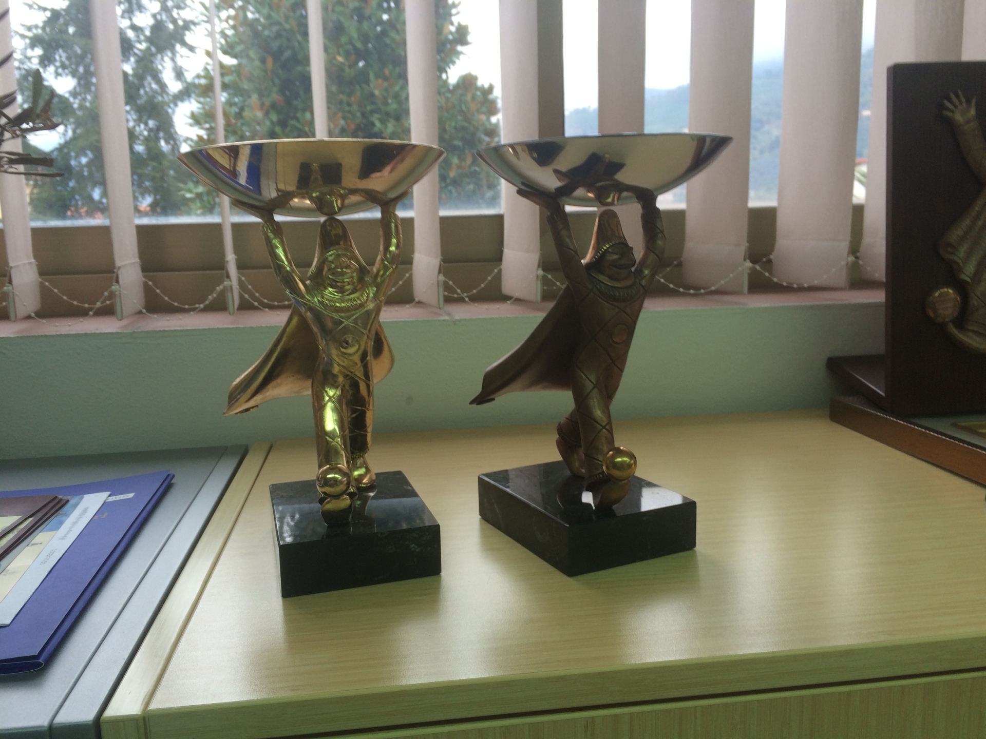 I trofei della Viareggio Cup realizzati dalla Fonderia Del Chiaro